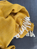 'Mechot' Throw