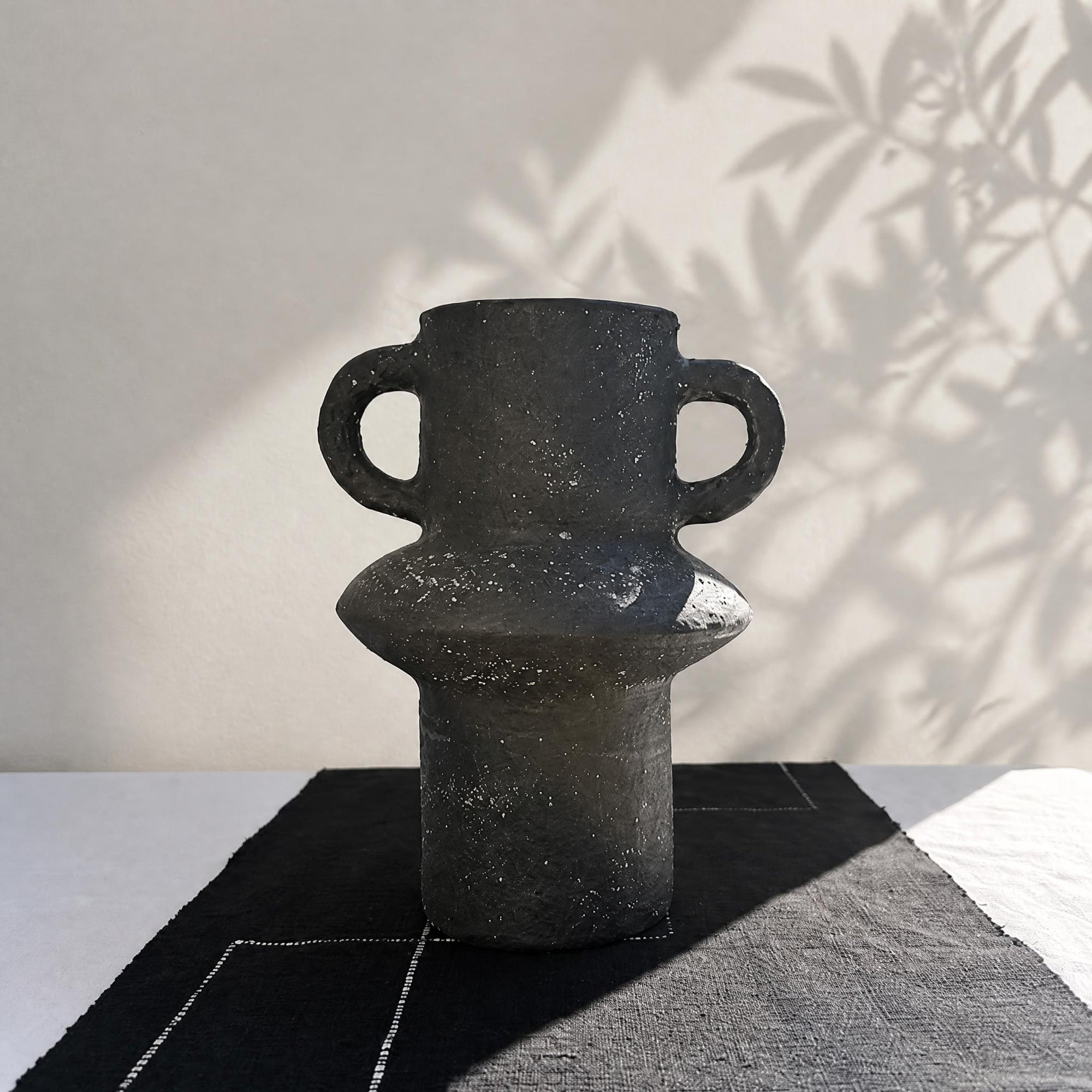 Ngonini Pulp Vase