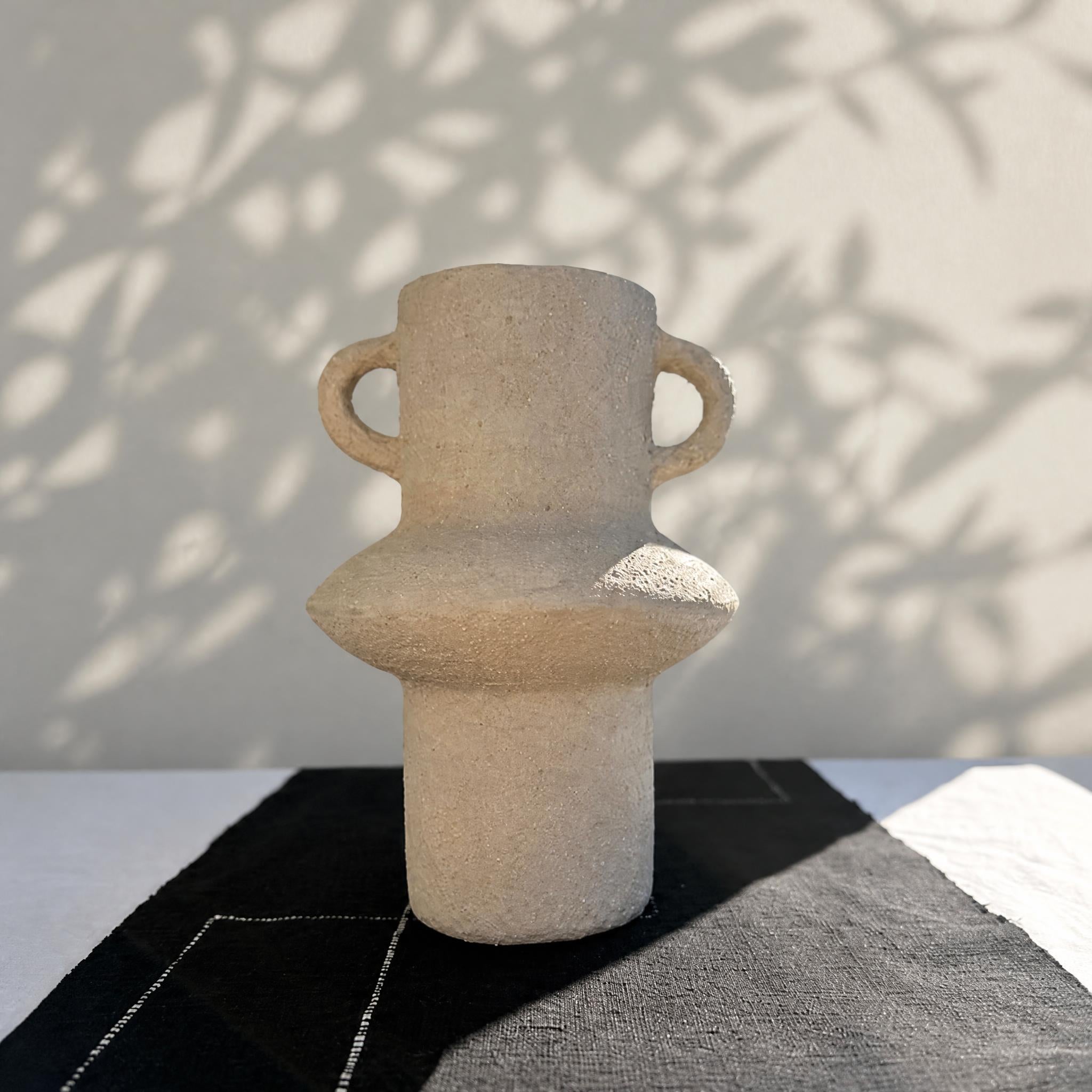 Ngonini Pulp Vase